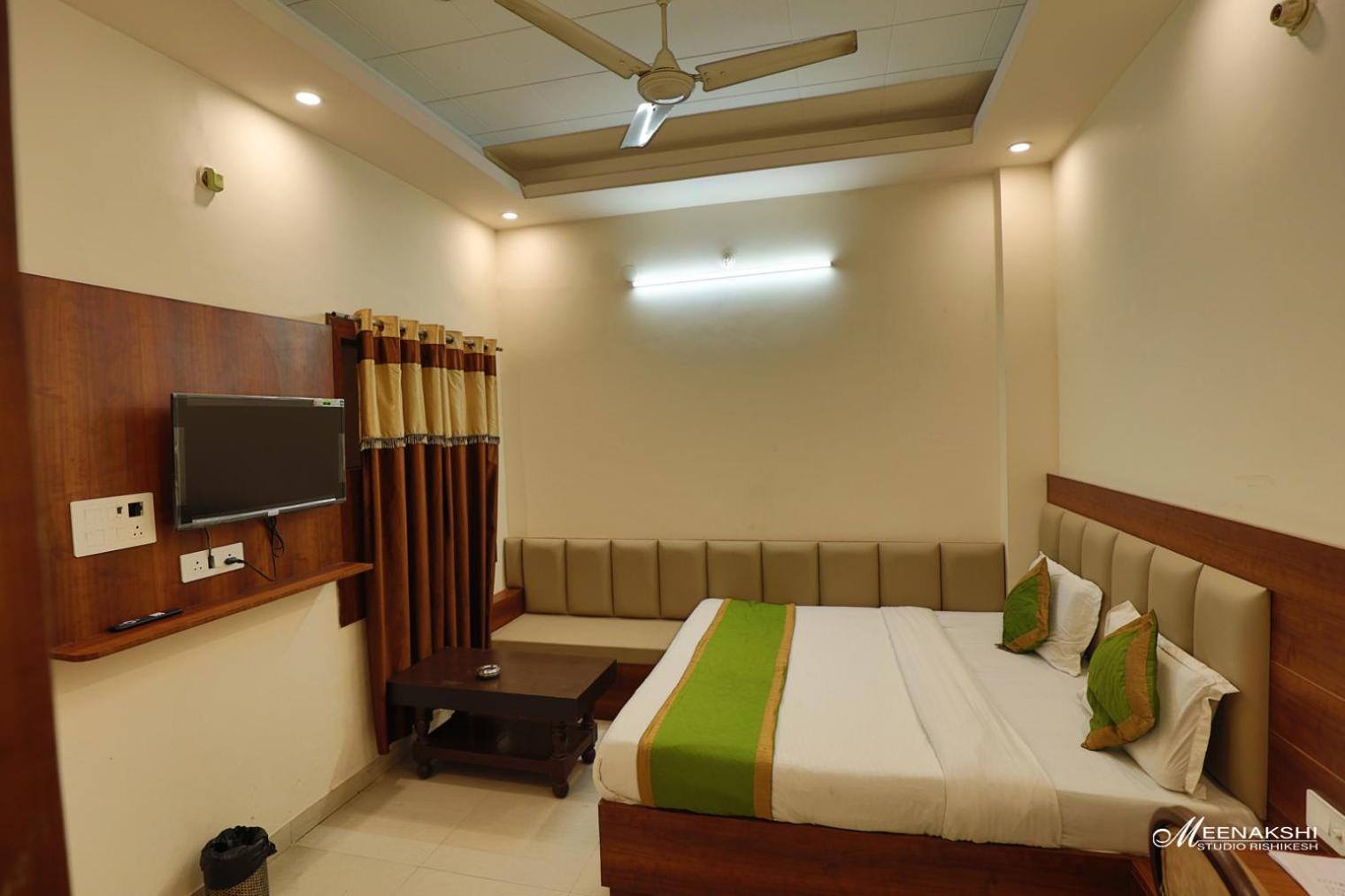 Hotel Haridev Roorkee ภายนอก รูปภาพ