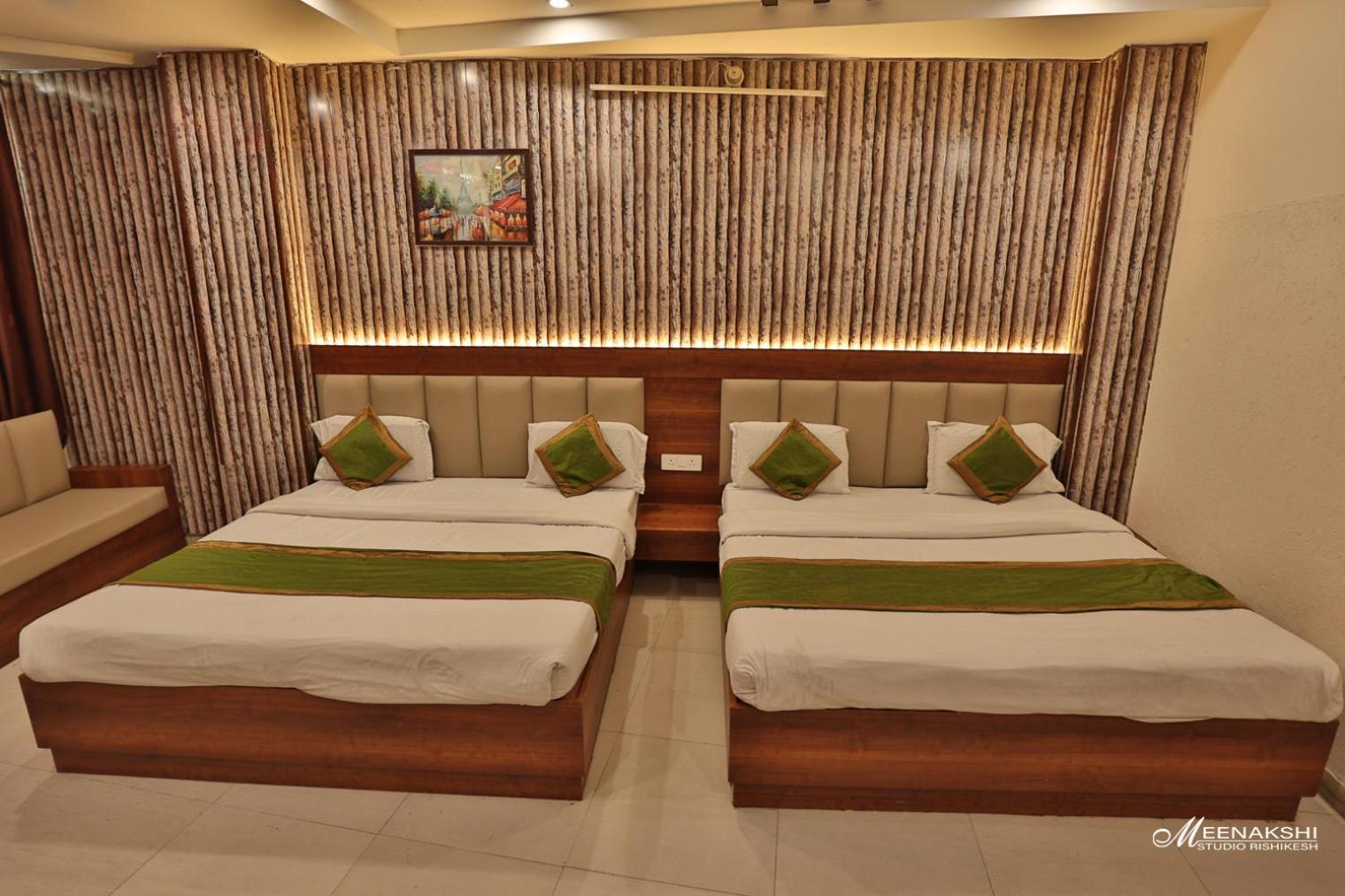 Hotel Haridev Roorkee ภายนอก รูปภาพ